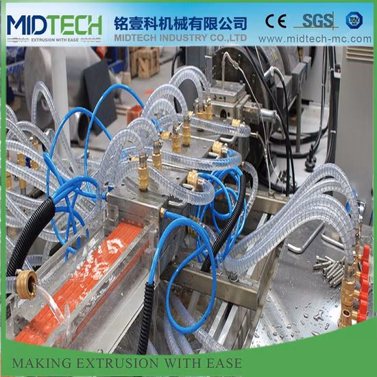 PE 목재 플라스틱 복합 벽면 패널, 옥외 갑판 제작 기계, PE WPC 프로파일 압출 생산 라인